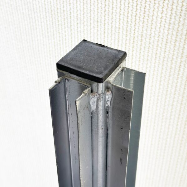 Μεταλλική Κολώνα με Τάπα - Γωνίας